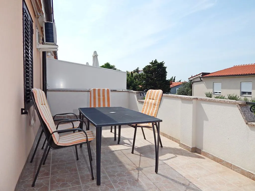 Apartments Fumic Mandre